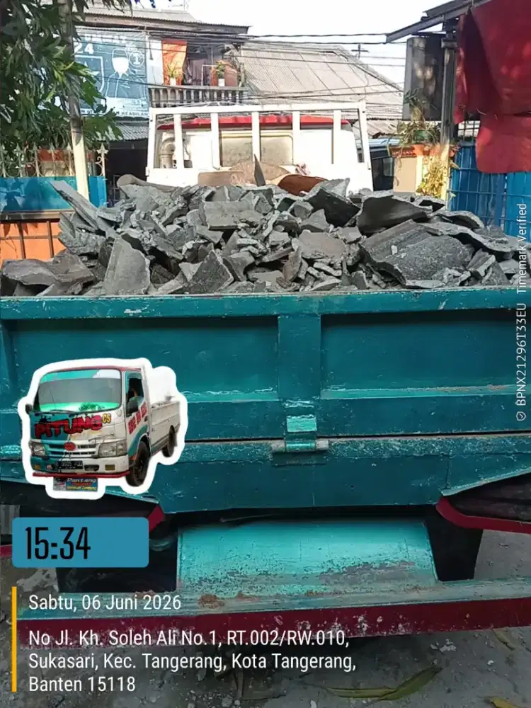 Jasa buang puing dan angkut sampah
