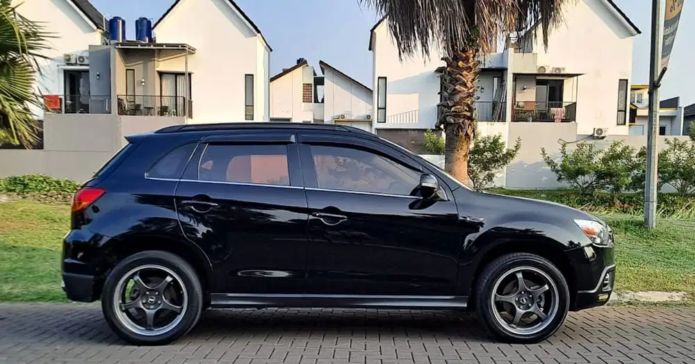 Mitsubishi Outlander 2012 Bensin