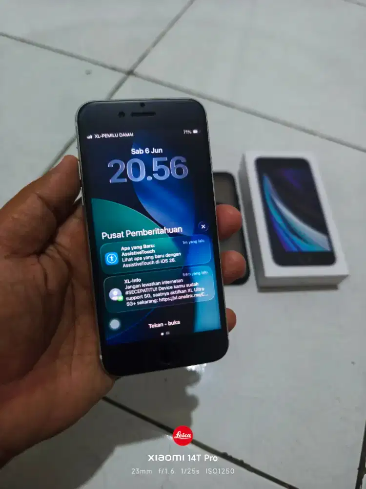 Iphone SE 2 ibox 64 GB bisa tt