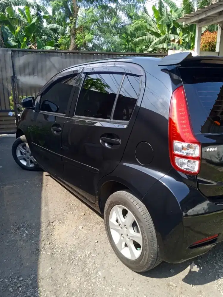 Low km, tgn pertama SIRION RS 1.3 Matic 2012