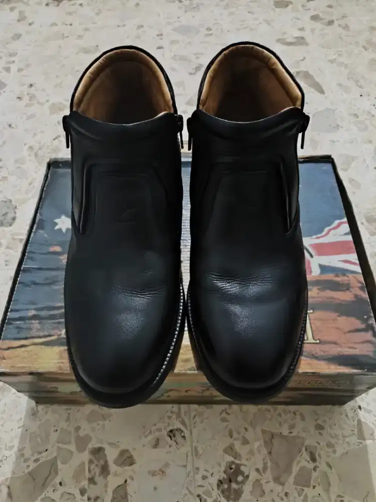 Kangaroo shoes footwear AT Black 8223