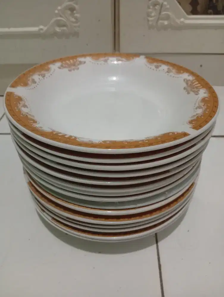 Piring Keramik Murah 10 Ribu/Pcs