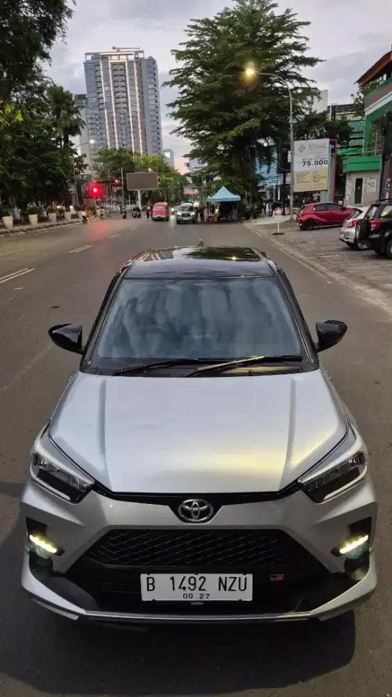 Jual Toyota Raize 1.0 GR Sport