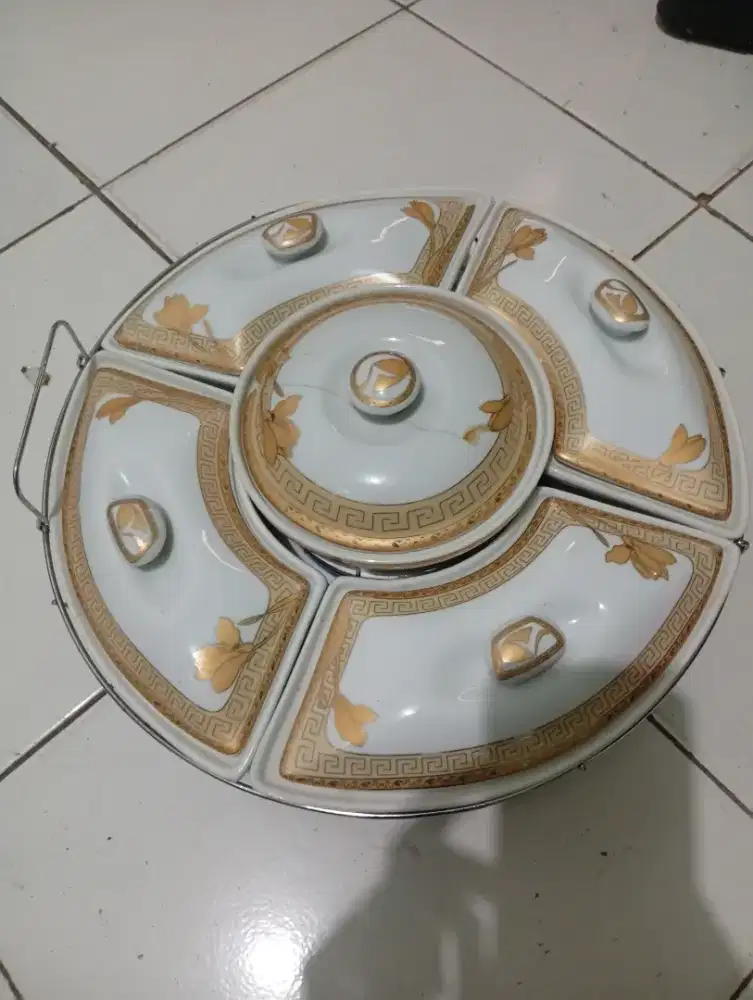 Prasmanan Vicenza Keramik Party Set Murah