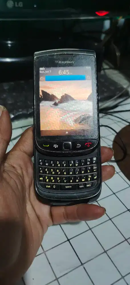 Blackberry Torch 9800