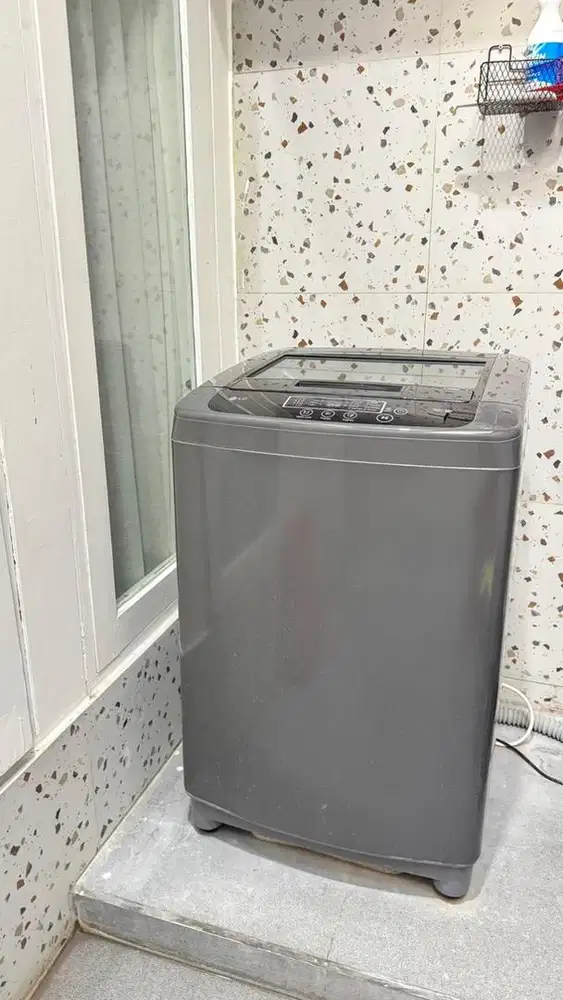 Mesin Cuci 1 Tabung LG T2313VSPB 13kg Smart Inverter