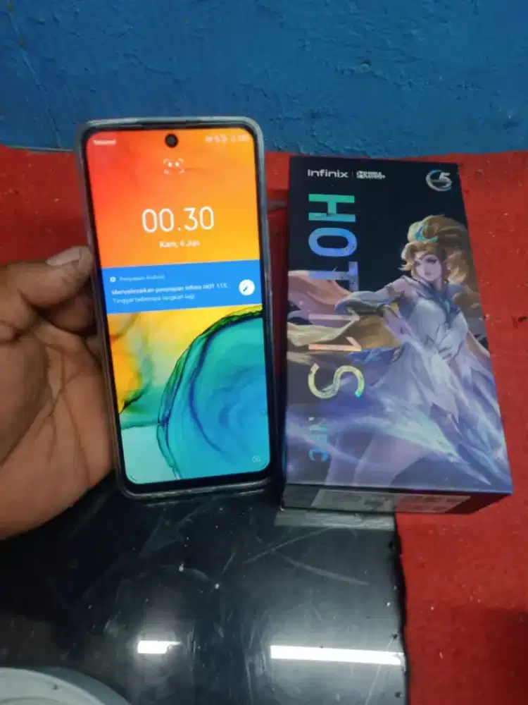 Infinix hot 11S ram 4/64 hp mulus nominus