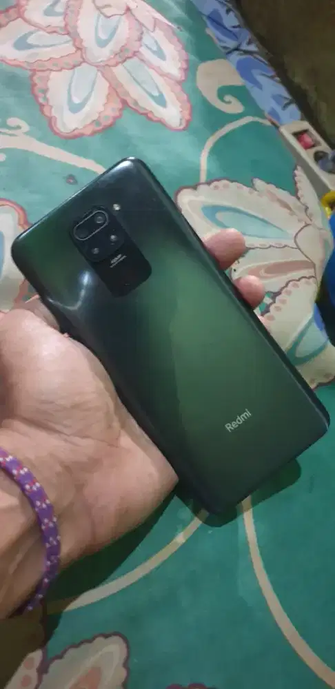 redmi note 9 4/64 lumayan mulus