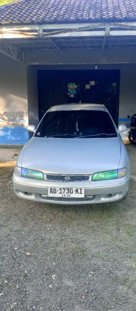 Mazda cronos tahun 1999