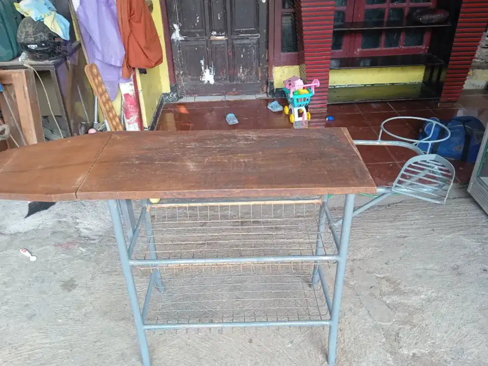 Meja gosokan jadul kayu jati
