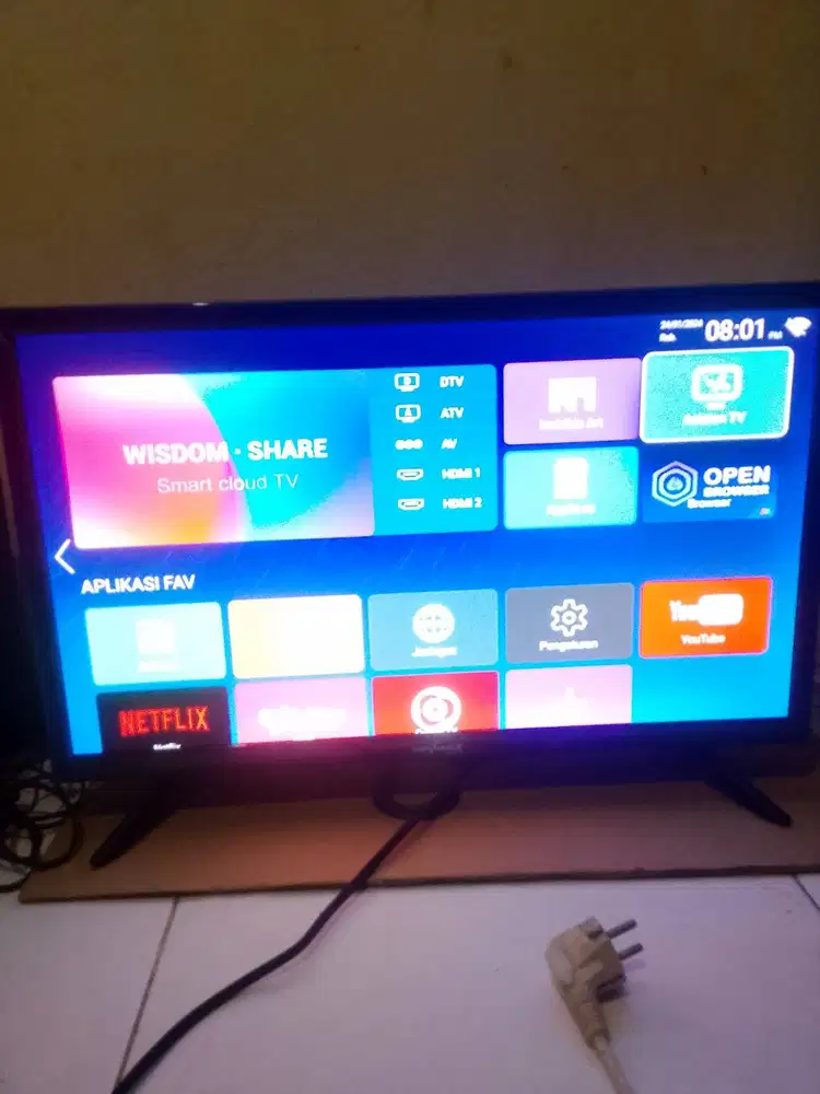 Advance ,24 inch , full set lengkap . Smart tv