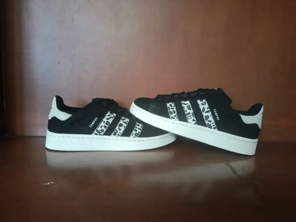 Adidas campus size 44 second