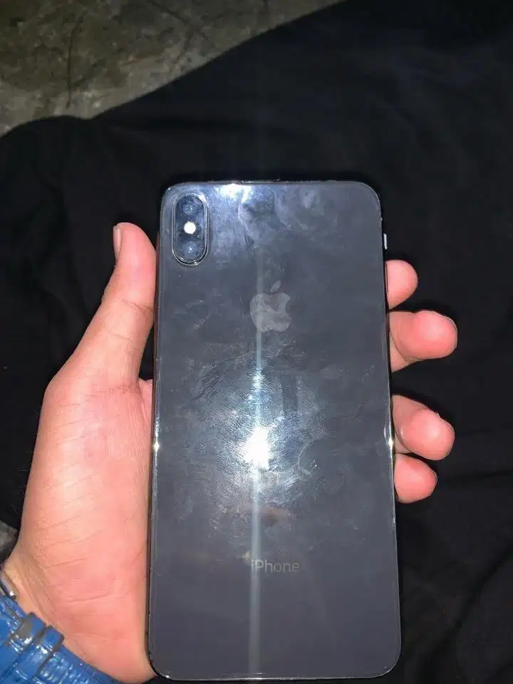 IPHONE XSMAX 64GB