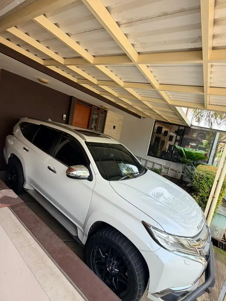 Mitsubishi Pajero Sport Dakar 4x2 2,4L AT