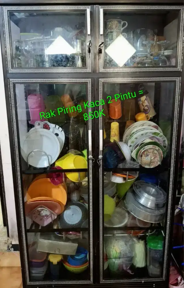 Rak piring kaca 2 pintu