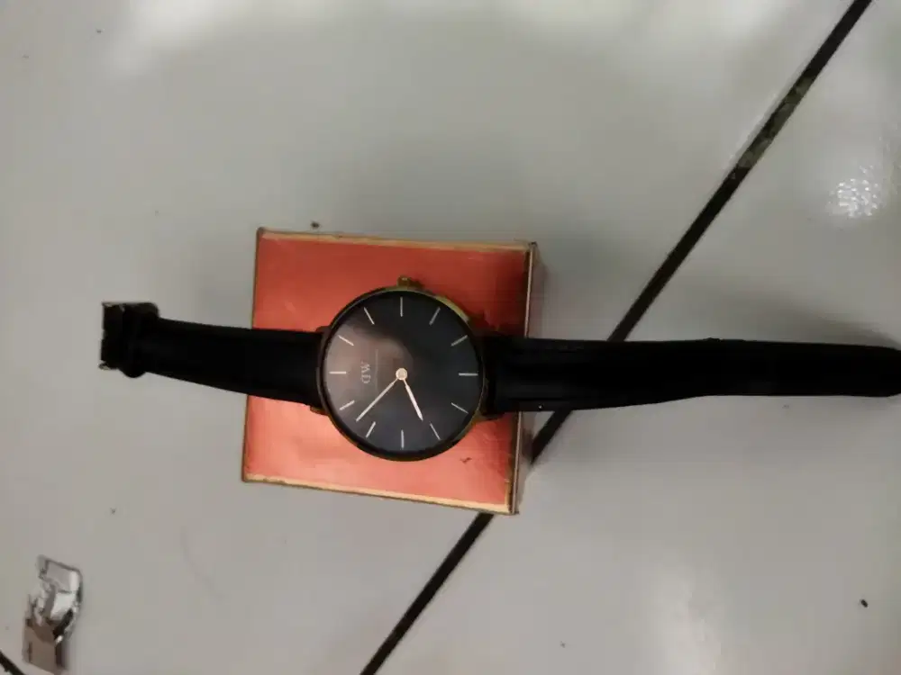Jual jam tangan bekas  ORI