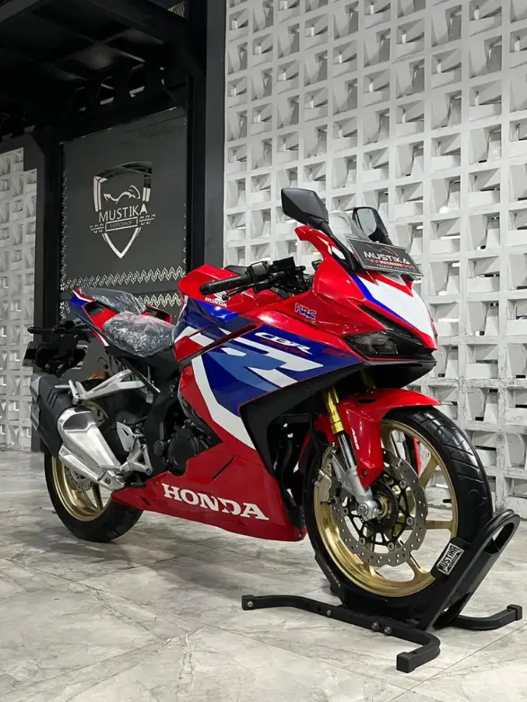 HONDA CBR 250RR 3COLOR 2022 - Chintia Mustika