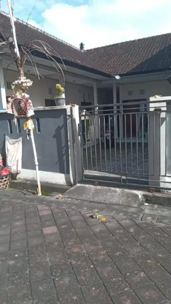 Jual kost - kostan full penyewa di Kwanji Dalung Bali
