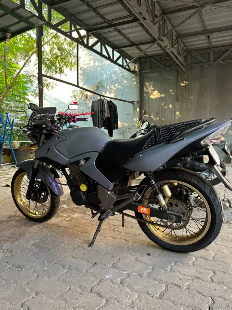 Tiger Revo 2010 Abu Lembayung – Siap Pakai, Atas Nama Sendiri