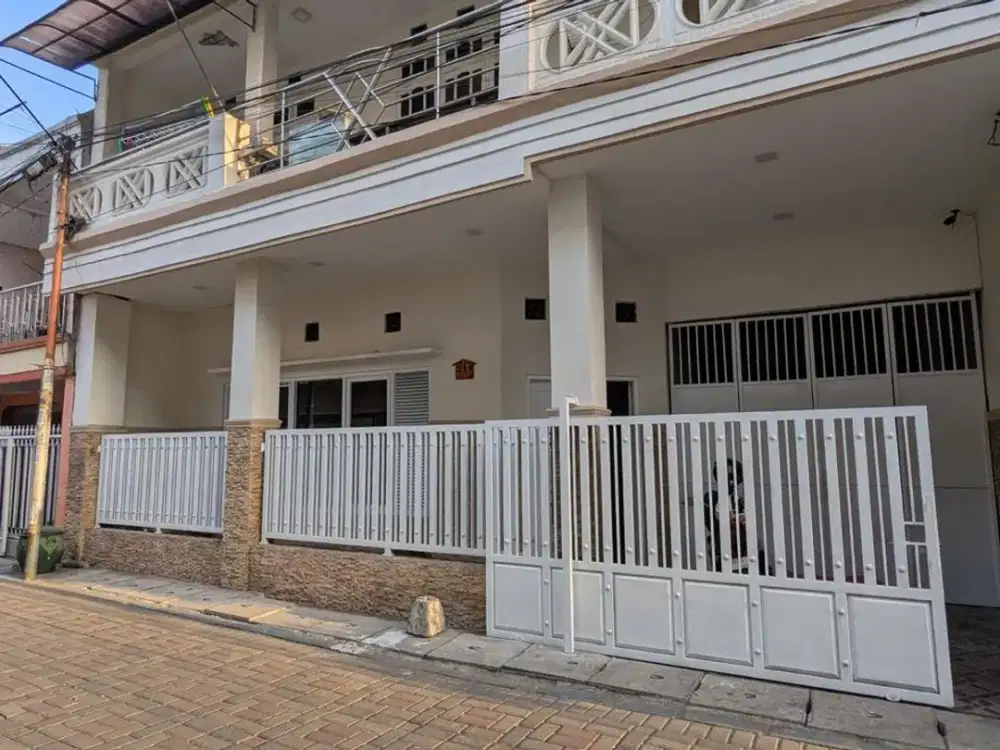 Dijual RUMAH MURAH 2 Lantai SIAP HUNI LOKASI STRATEGIS Di Bulak Banteng Dekat Suromadu Surabaya