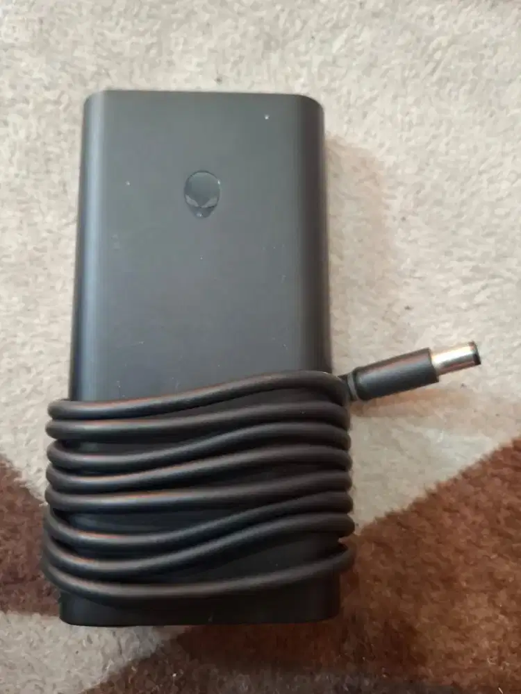 Adaptor charger Dell Alienware 230 watt colokan jarum besar