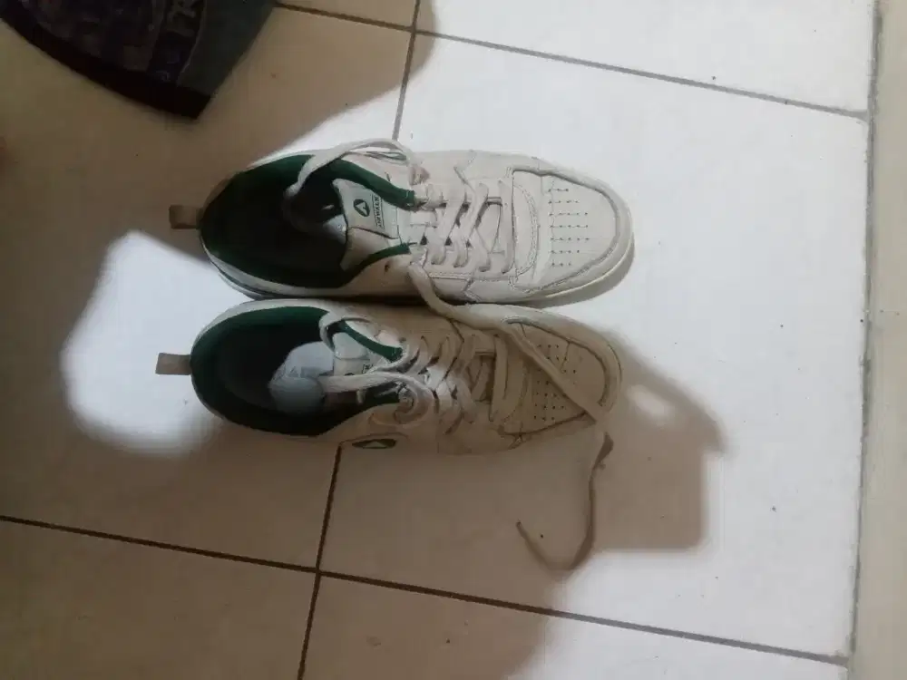sepatu airwalk sz 42