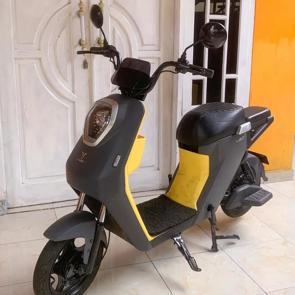 BU NEGO Sepeda Listrik Uwinfly M60 Second include charger