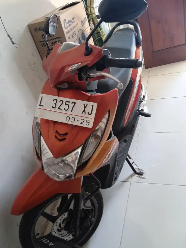 Jual Honda beat fi 2014.plat L tangan ke 2