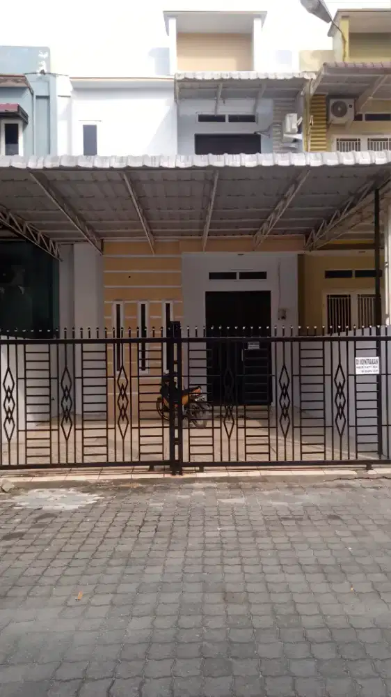 Rumah Town House, Komplek Mega Setia Budi Abadi, Medan Sunggal