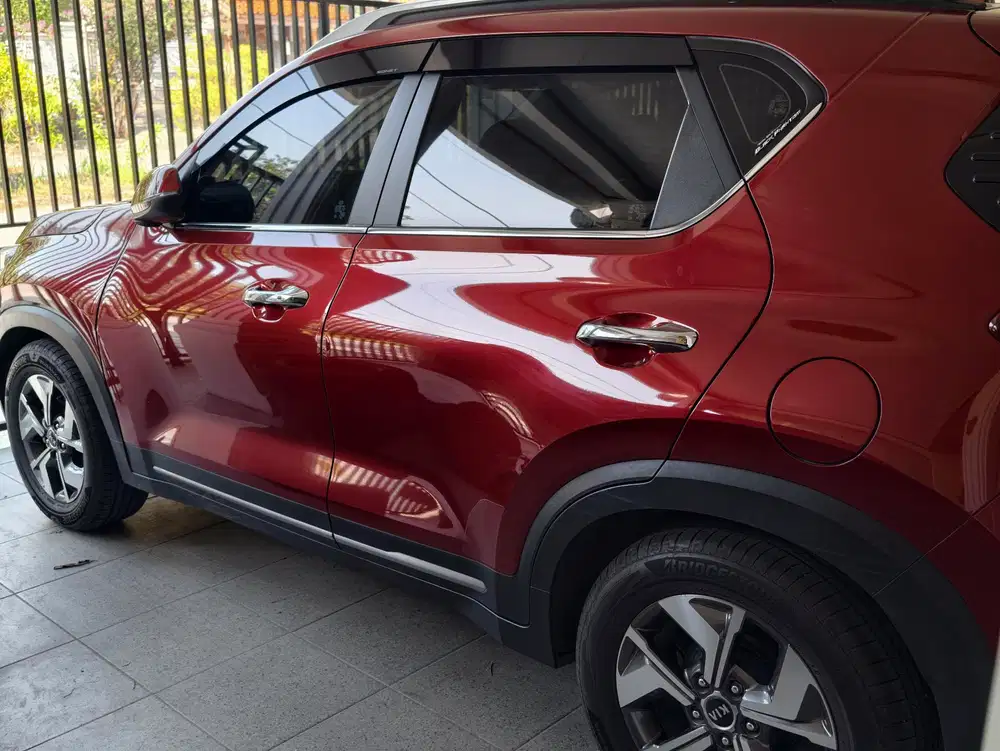 Kia Sonet 1.5Premiere 2021Merah-TngnPrtma,4BanBaruBridgestone,KM65rb