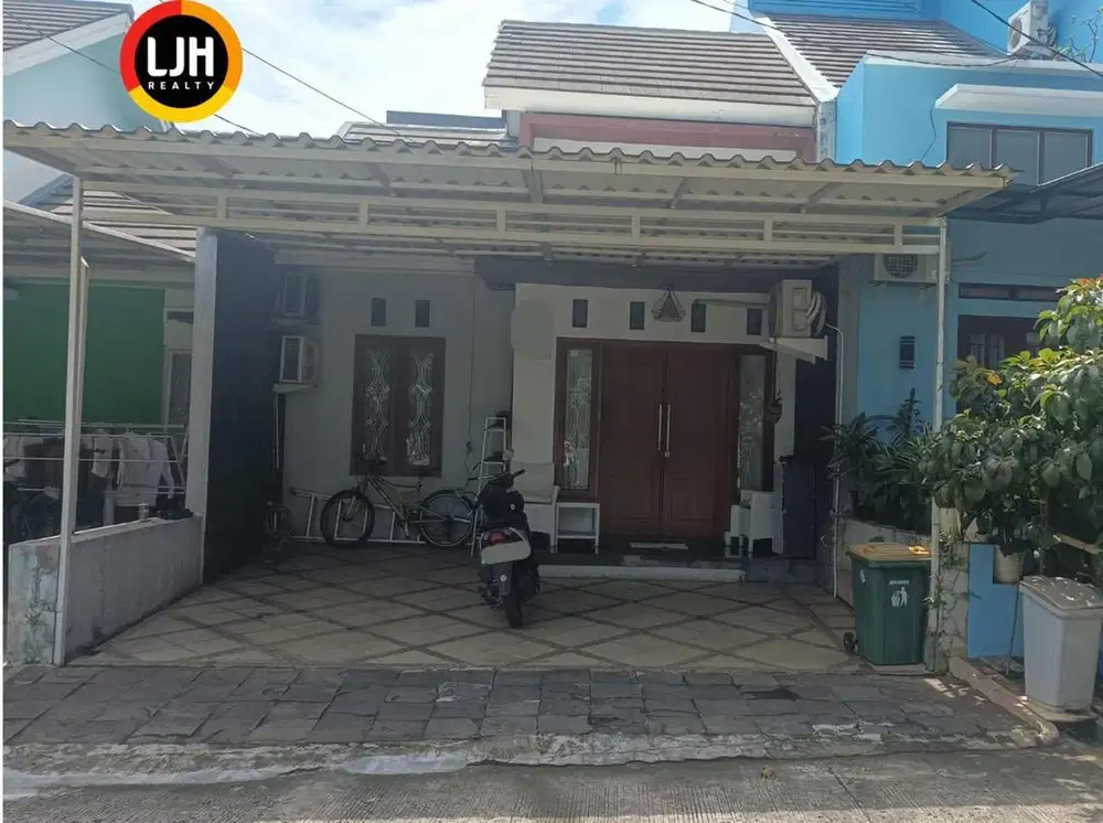 Dijual Rumah LT/Lb 90/100 Full furnish Lokasi di Limo Depok