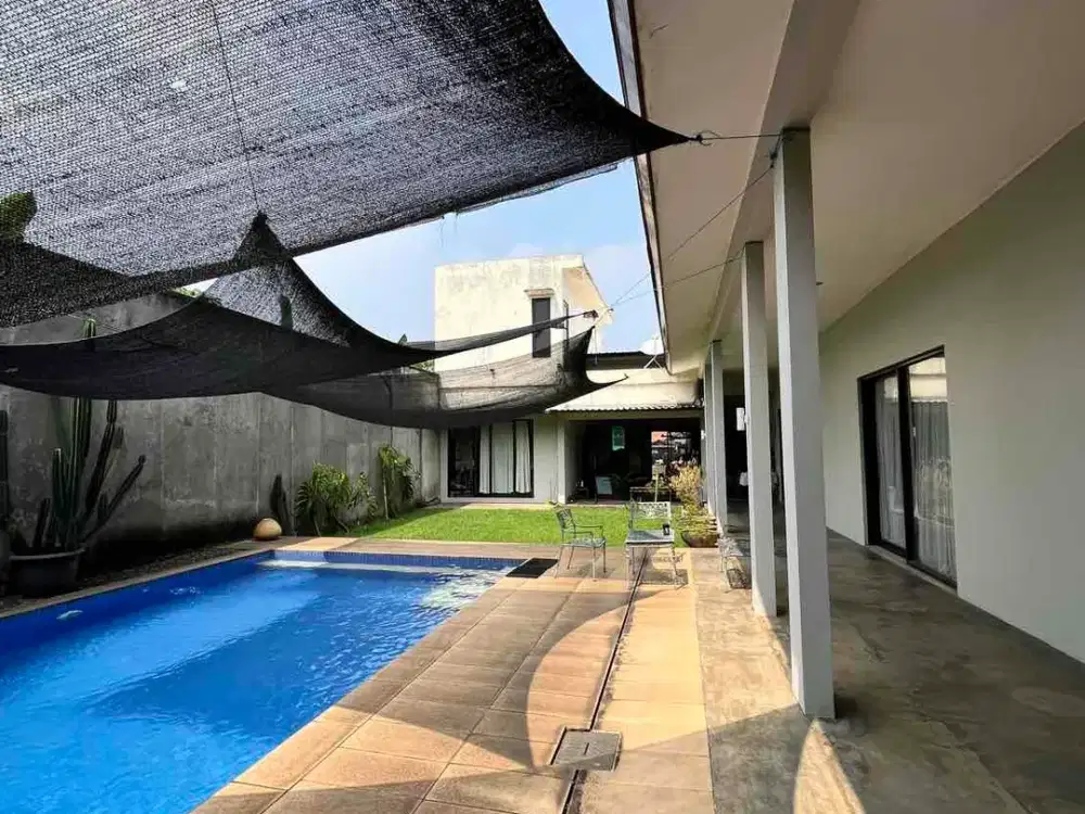 rumah luas di parigi bintaro 1KM dari pintu tol