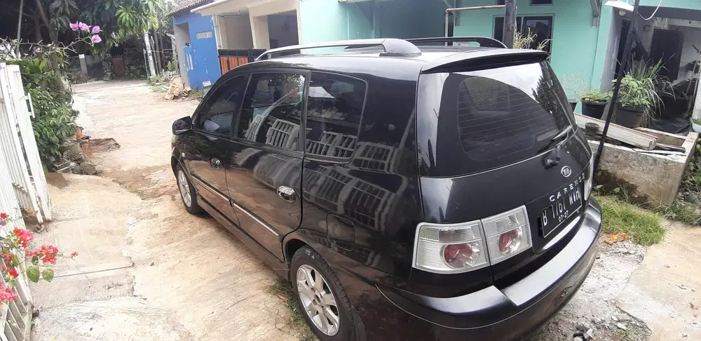 Kia Carens II 2006 Bensin