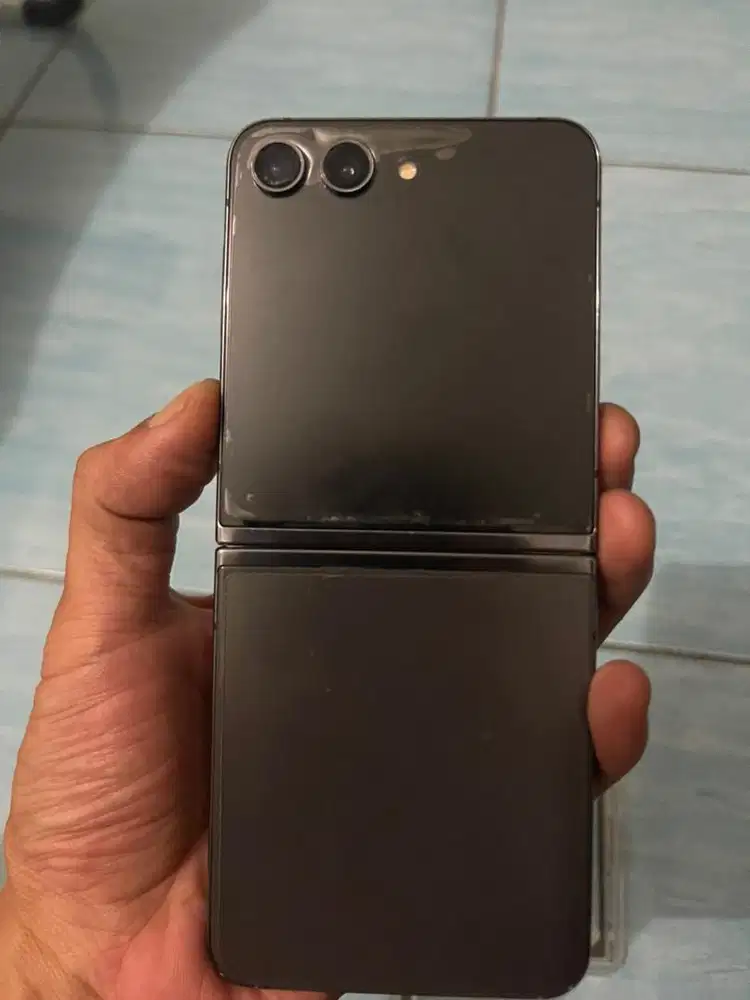 Samsung Galaxy Z Flip 5