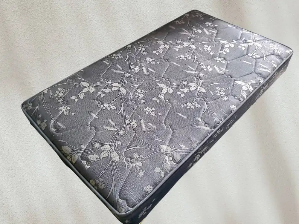 BED GUHDO BERODA 120 × 200 CM – KONDISI BAGUS