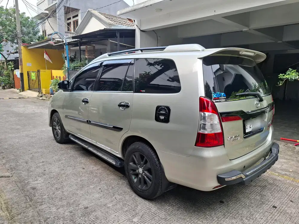 Toyota Kijang Innova 2013 Bensin