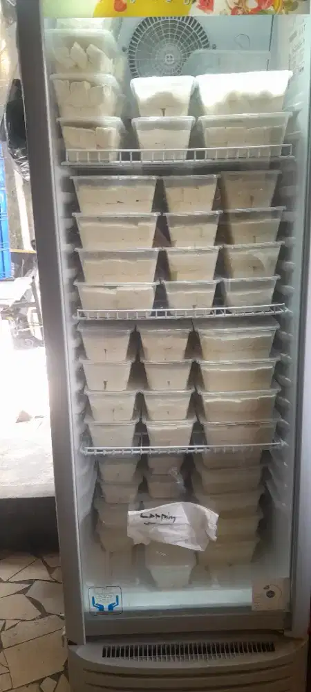 Dibutuhkan karyawan jaga toko jual tahu susu
