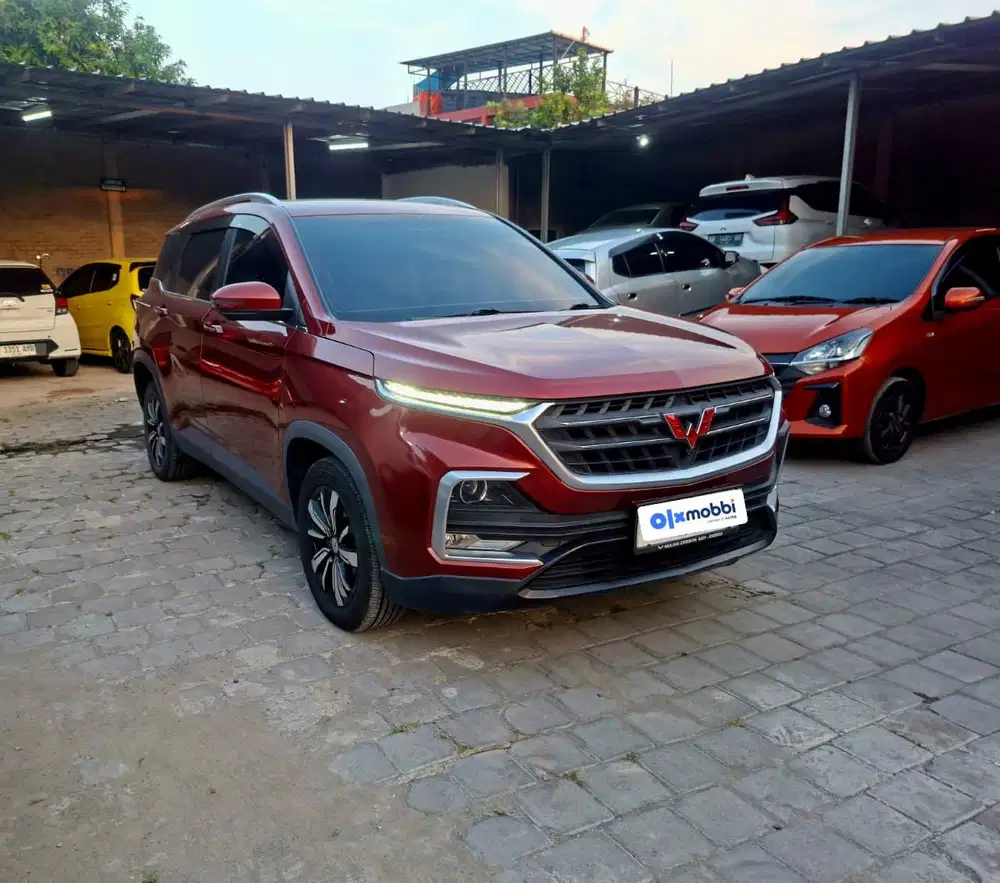 Low km - Wuling Almaz 1.5 Exclusive 5 Seater Bensin AT Otomatis 2019