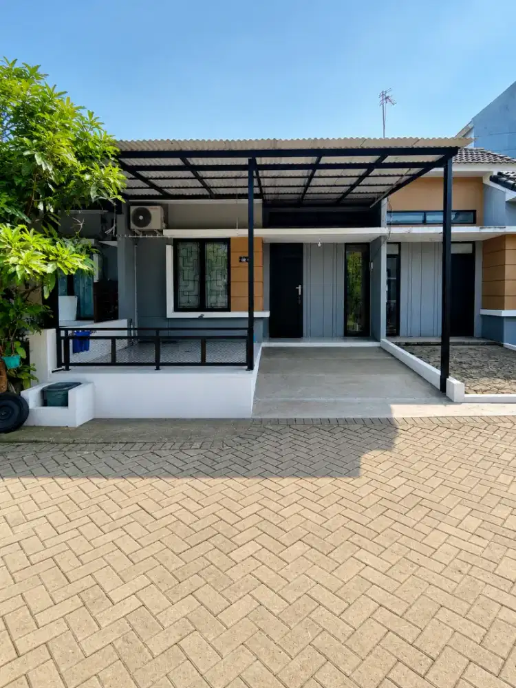 DIJUAL MURAH RUMAH
DI DALAM CLUSTER 329JT MASIH BISA NEGO