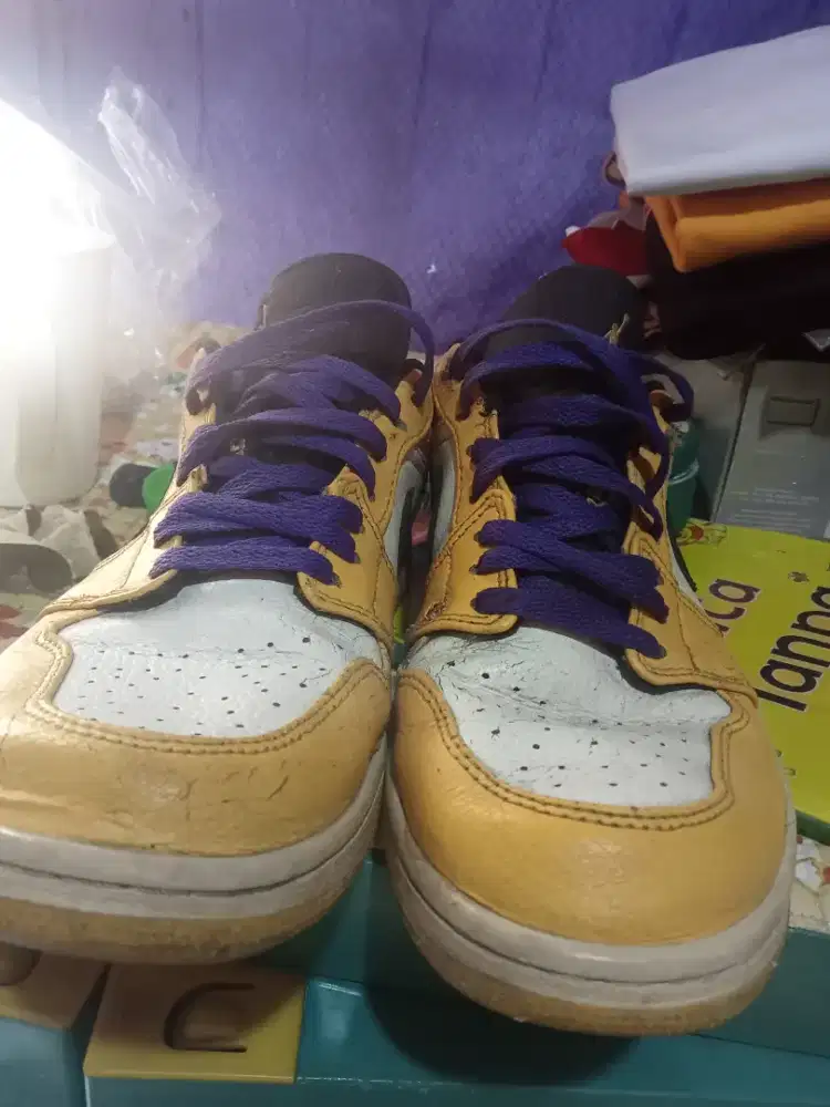 Sepatu Bekas Tapi Masih Layak Pakai