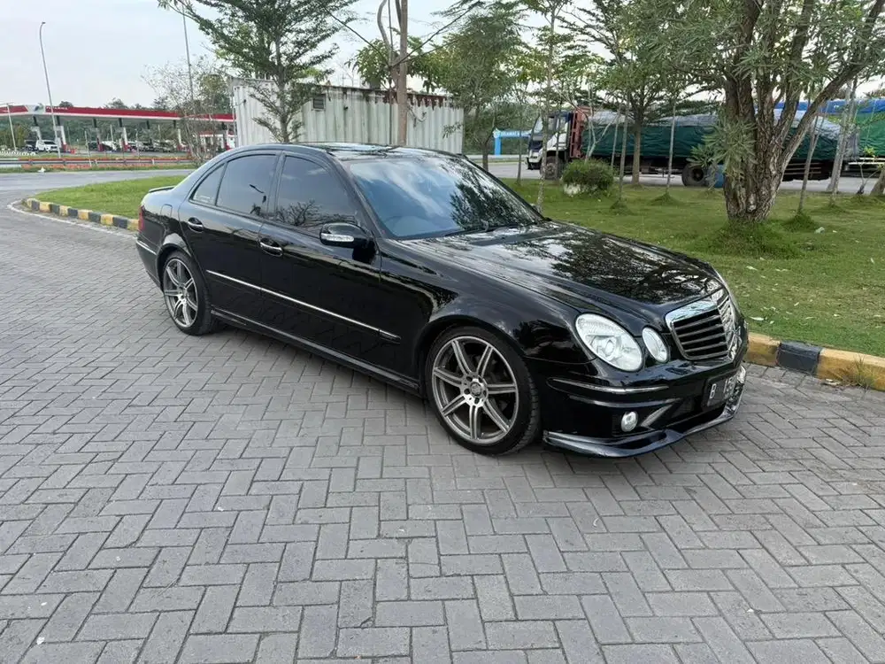 Marcedez Benz w211 2006