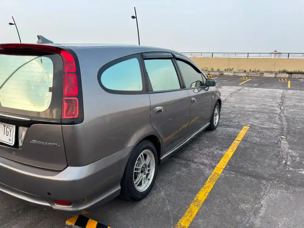 Honda stream k20 FACELIFT 2004