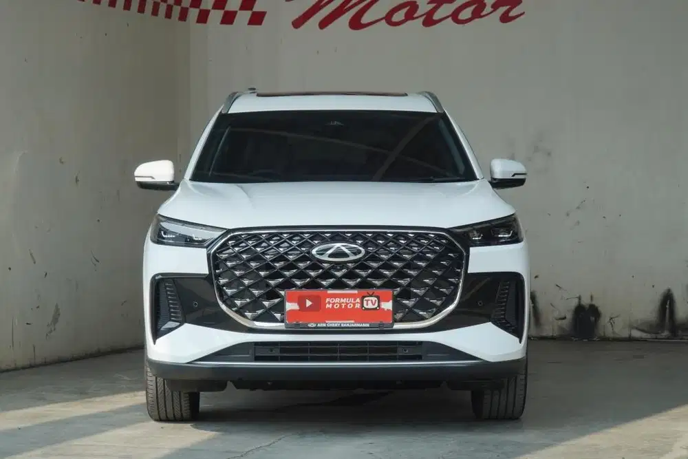 (LOW KM 9RB) Chery Tiggo 8 CSH Premium 1.5 AT 2025