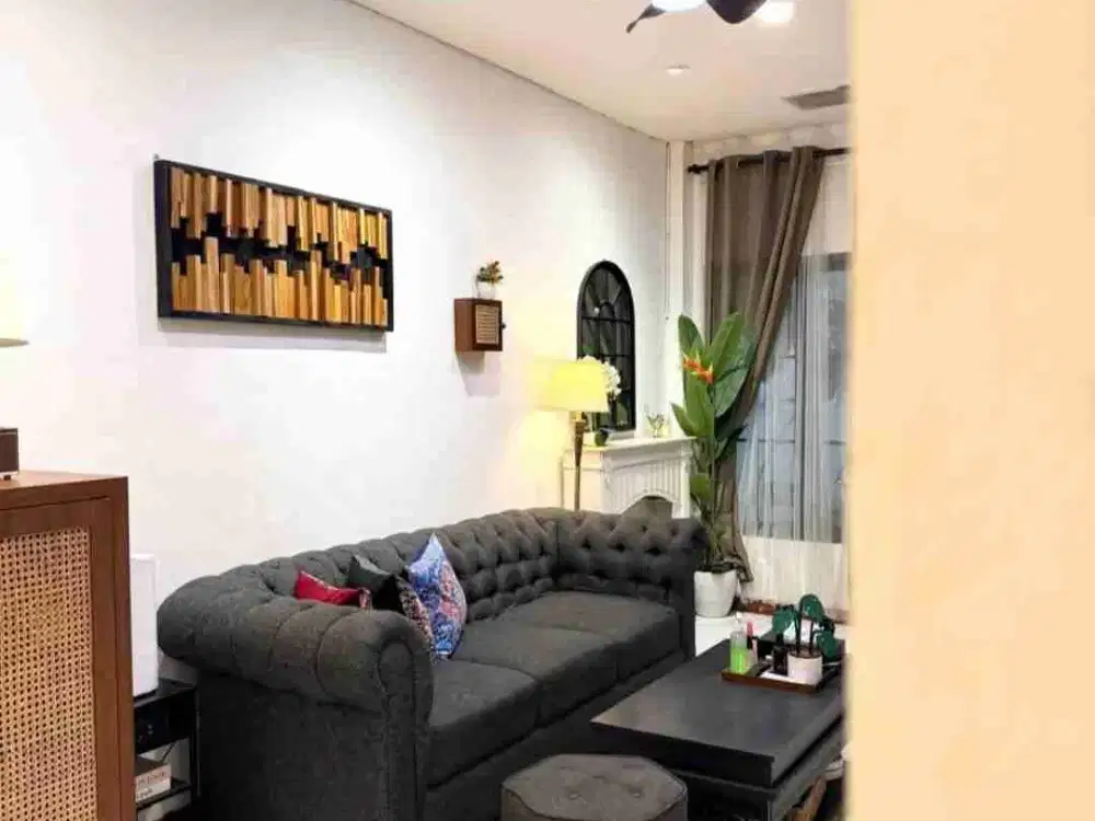 Rumah Furnished  cantik dalam perumahan   Cengkareng Jakarta barat