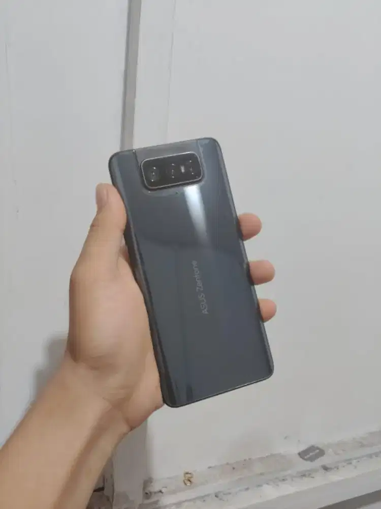 Asus Zenfone 7 flip ram 8/128