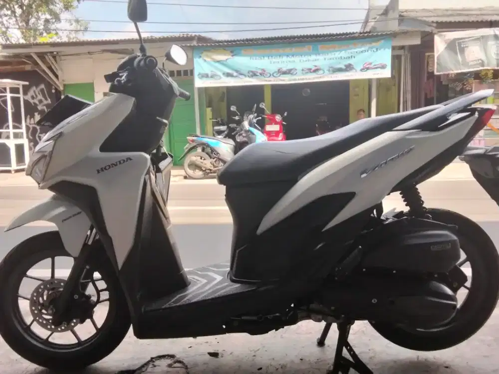 HONDA VARIO 125TAHUN.2022 MESIN OK