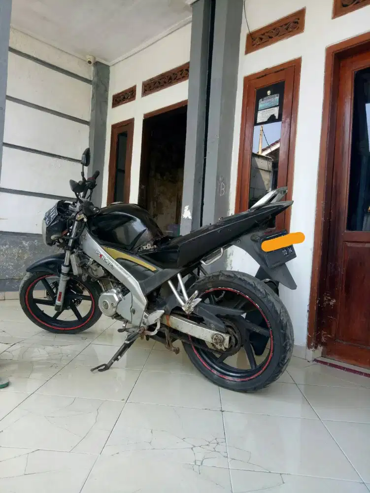 Vixion old hitam murah