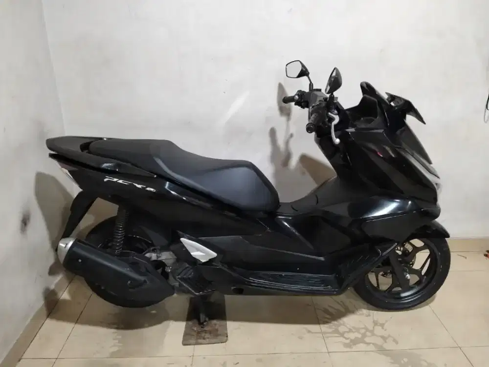 Honda PCX 160 CBS tahun 2025 NIK 2024