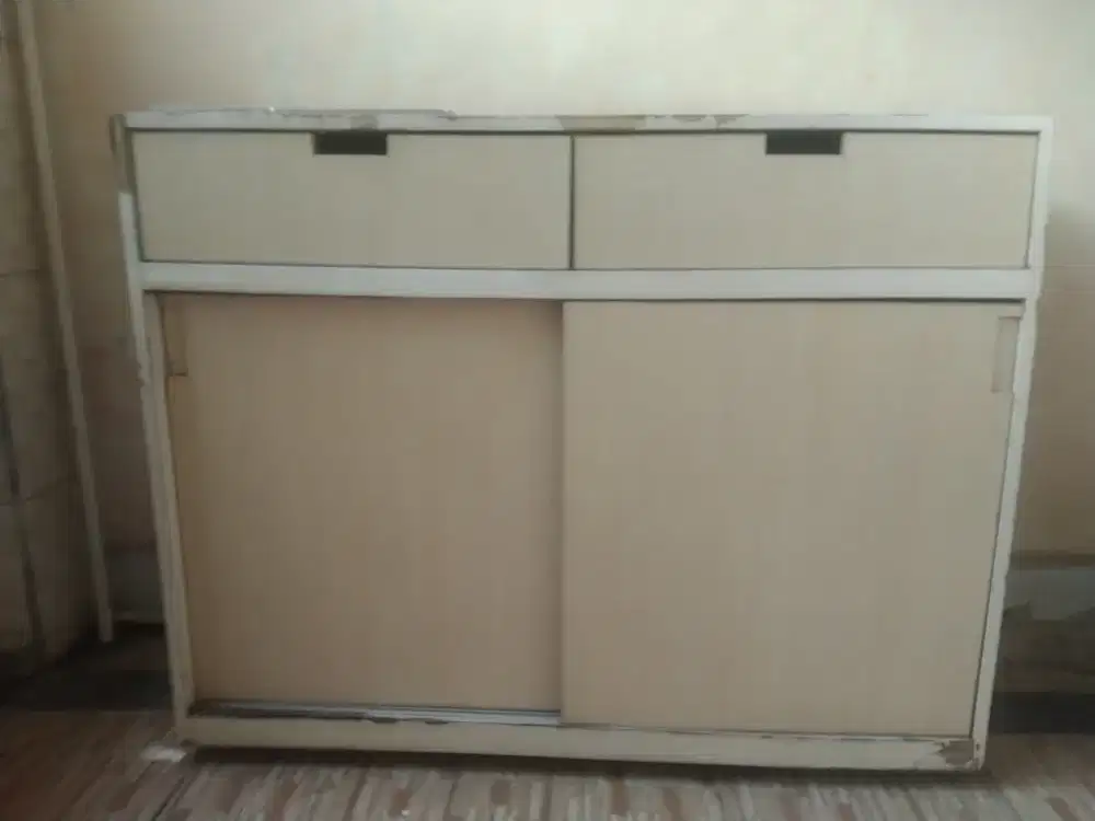 Rak sepatu pintu sliding