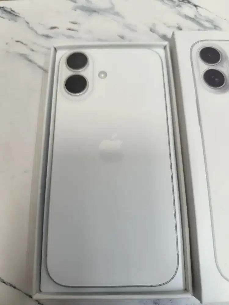 Iphone 17 basic 256 ibox